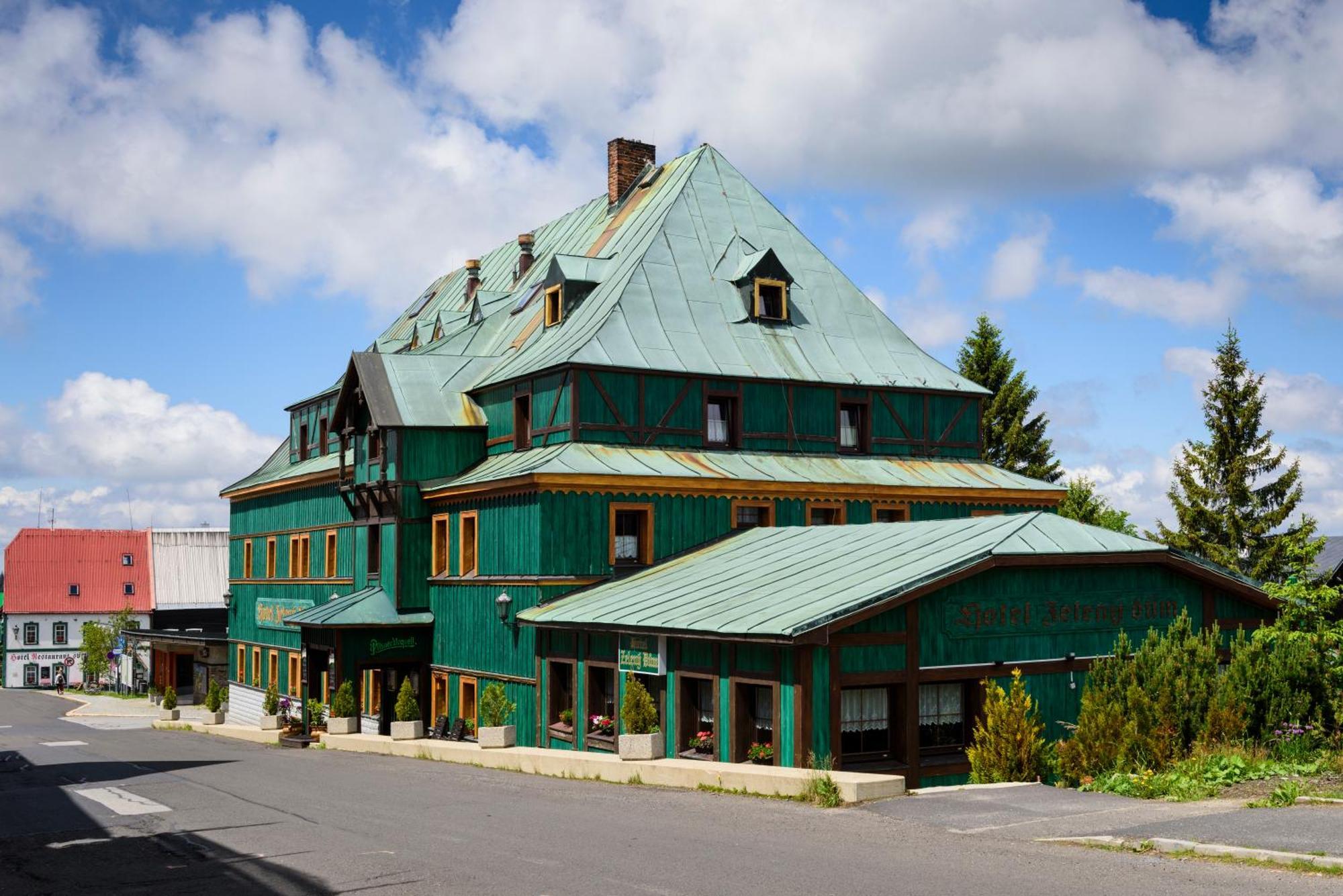 Hotel Zeleny Dum Boží Dar Kültér fotó